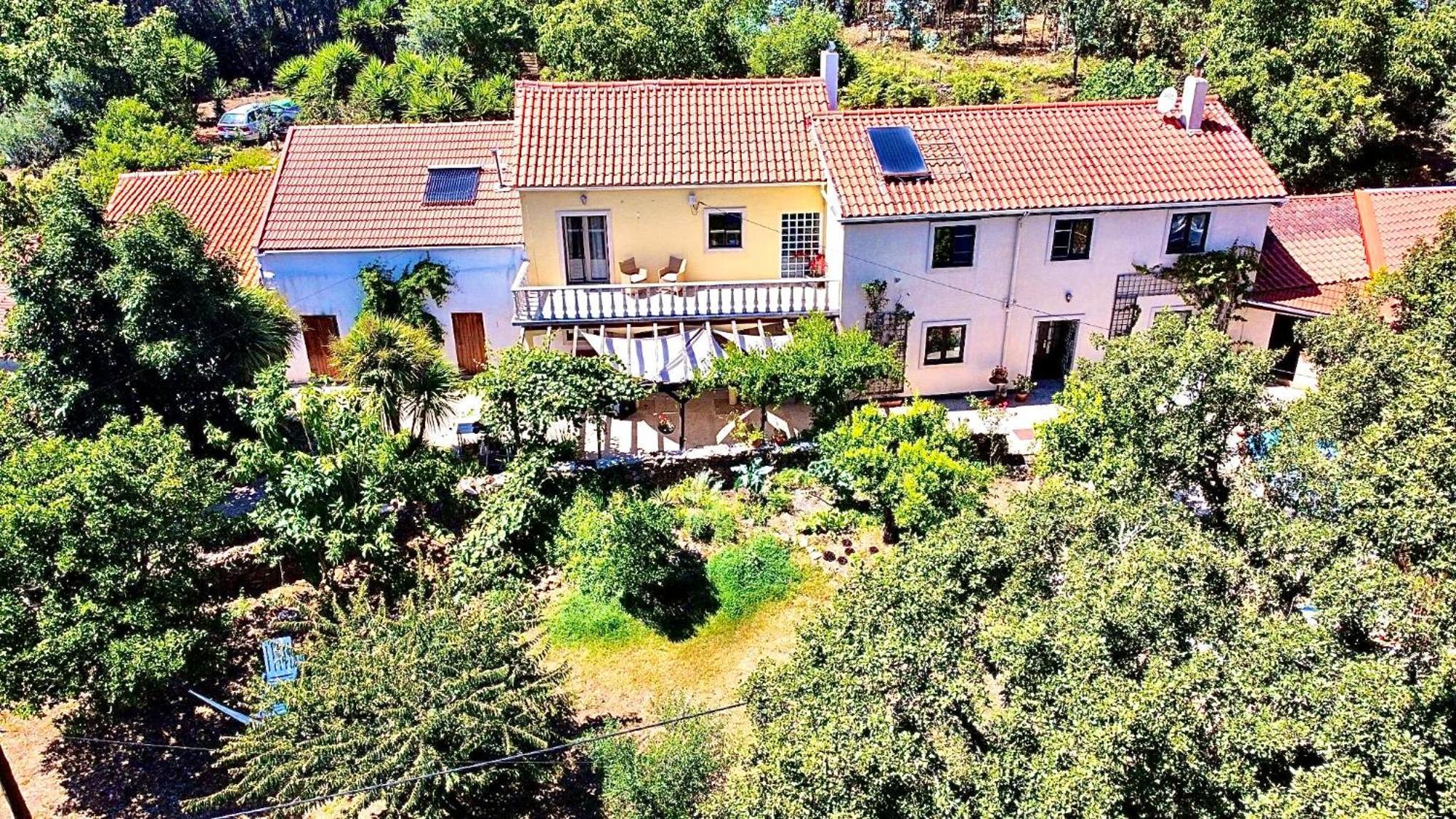 Wellbeing Guesthouse Casa E Connosco 알바이아세레 외부 사진